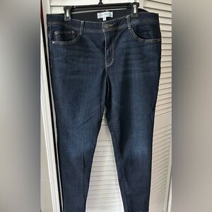 Women's Straight Leg Jeans - Dark Blue